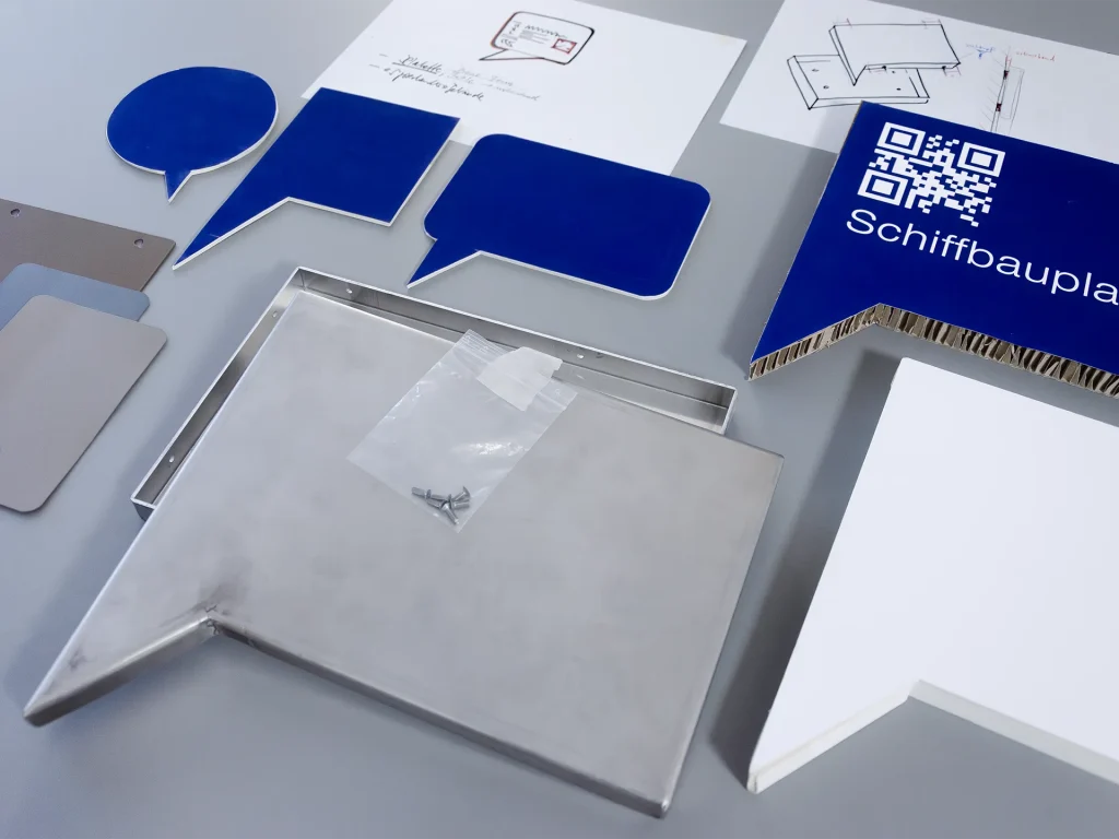 Prozessbild mit Material- und Form-Muster und Skizzen 