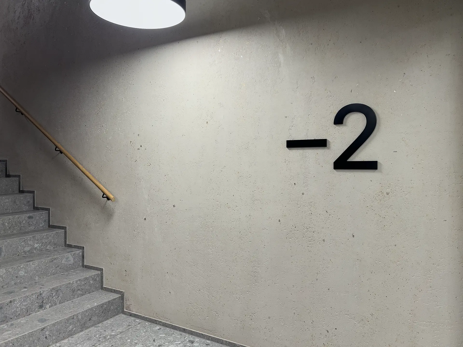 Geschossziffer im Treppenhaus